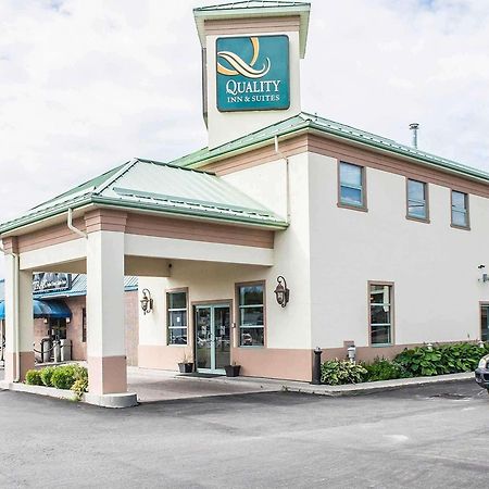 Quality Inn & Suites 1000 Islands Gananoque Kültér fotó