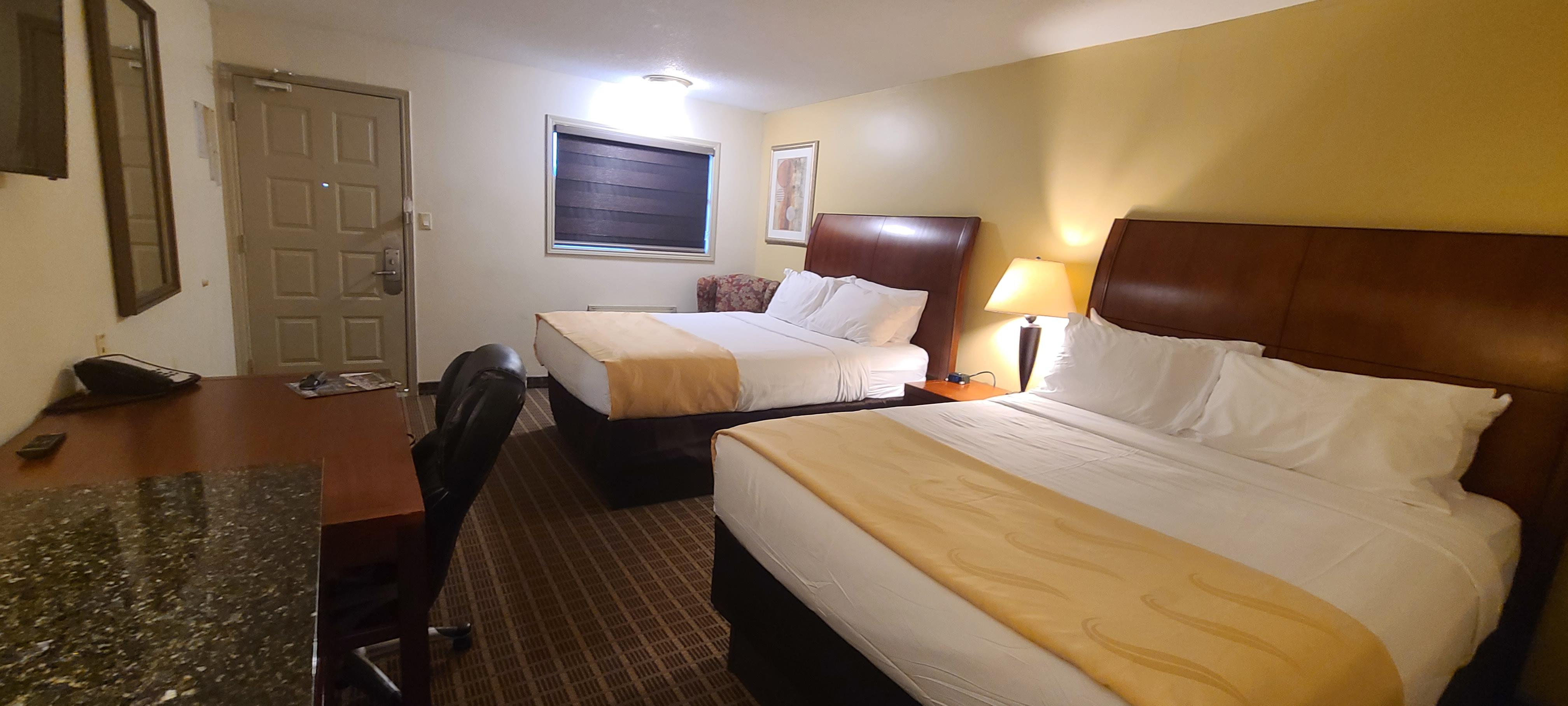 Quality Inn & Suites 1000 Islands Gananoque Kültér fotó