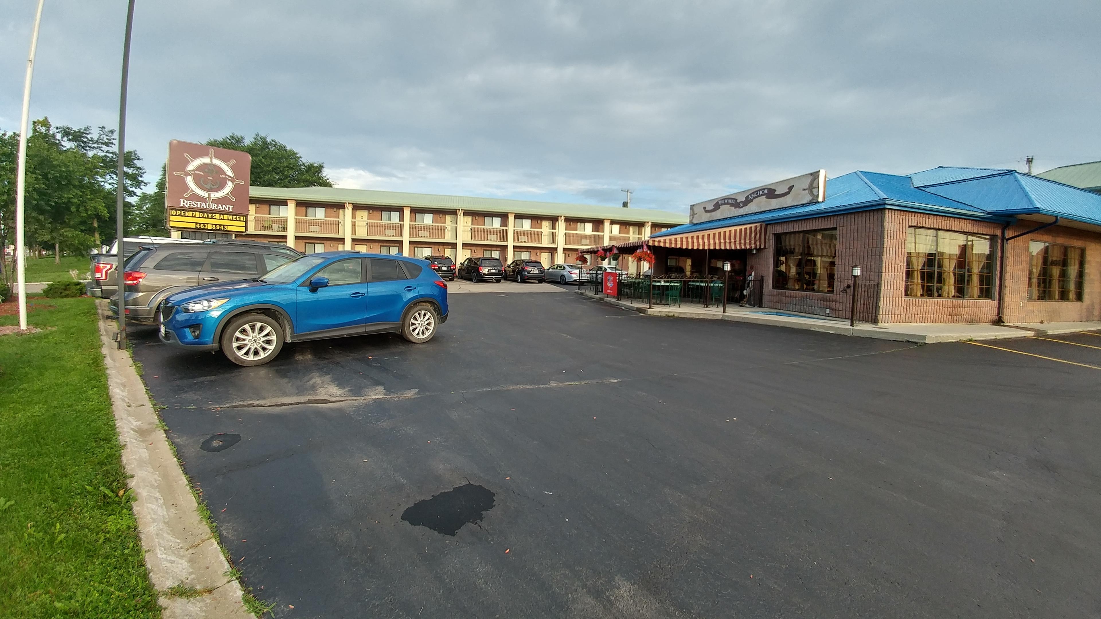 Quality Inn & Suites 1000 Islands Gananoque Kültér fotó